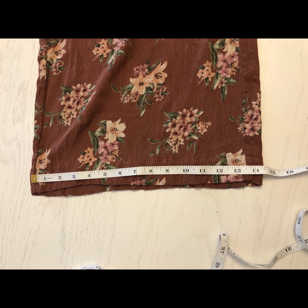 *SOLD* American Eagle floral jumpsuit - Picture 6 of 8
